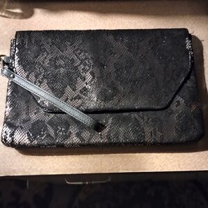 Elegant Black No Boundaries Snake Print Clutch Bag